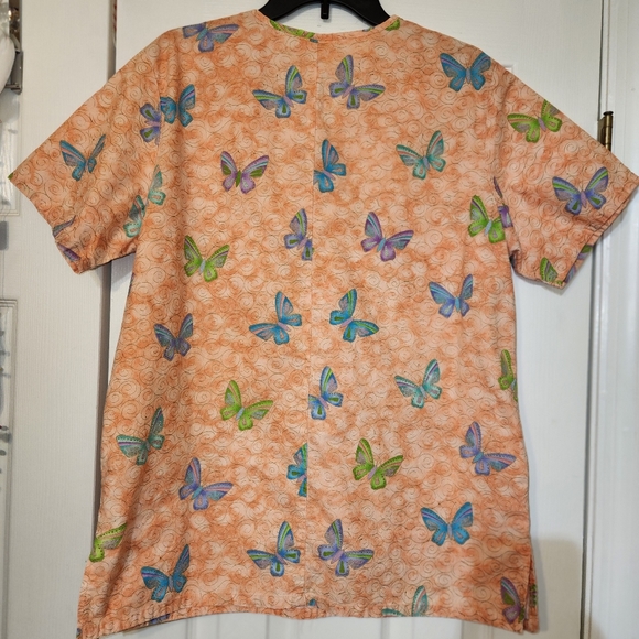 Women's Cherokee Scrub top size Large - Picture 5 of 5